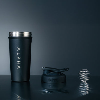 BLENDER BOTTLE® STRADA™ INSULATED STAINLESS STEEL SHAKER
